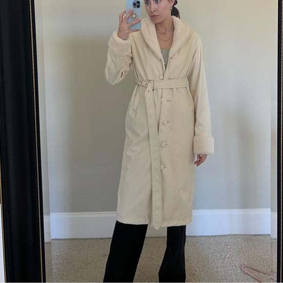 12th Tribe x The Salty Blonde: Bailey Rose Bernadette Cream Vegan Leather Jacket - Picture 3 of 5